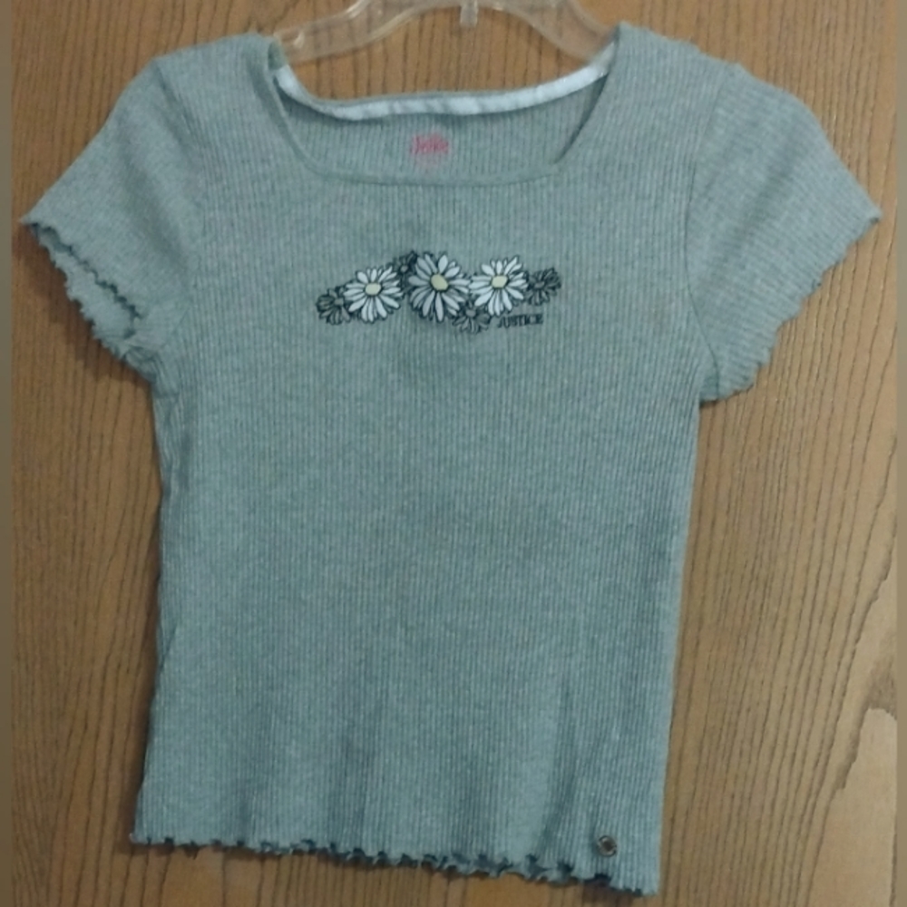 Justice Short Sleeve Top size L (12-14)      16-002